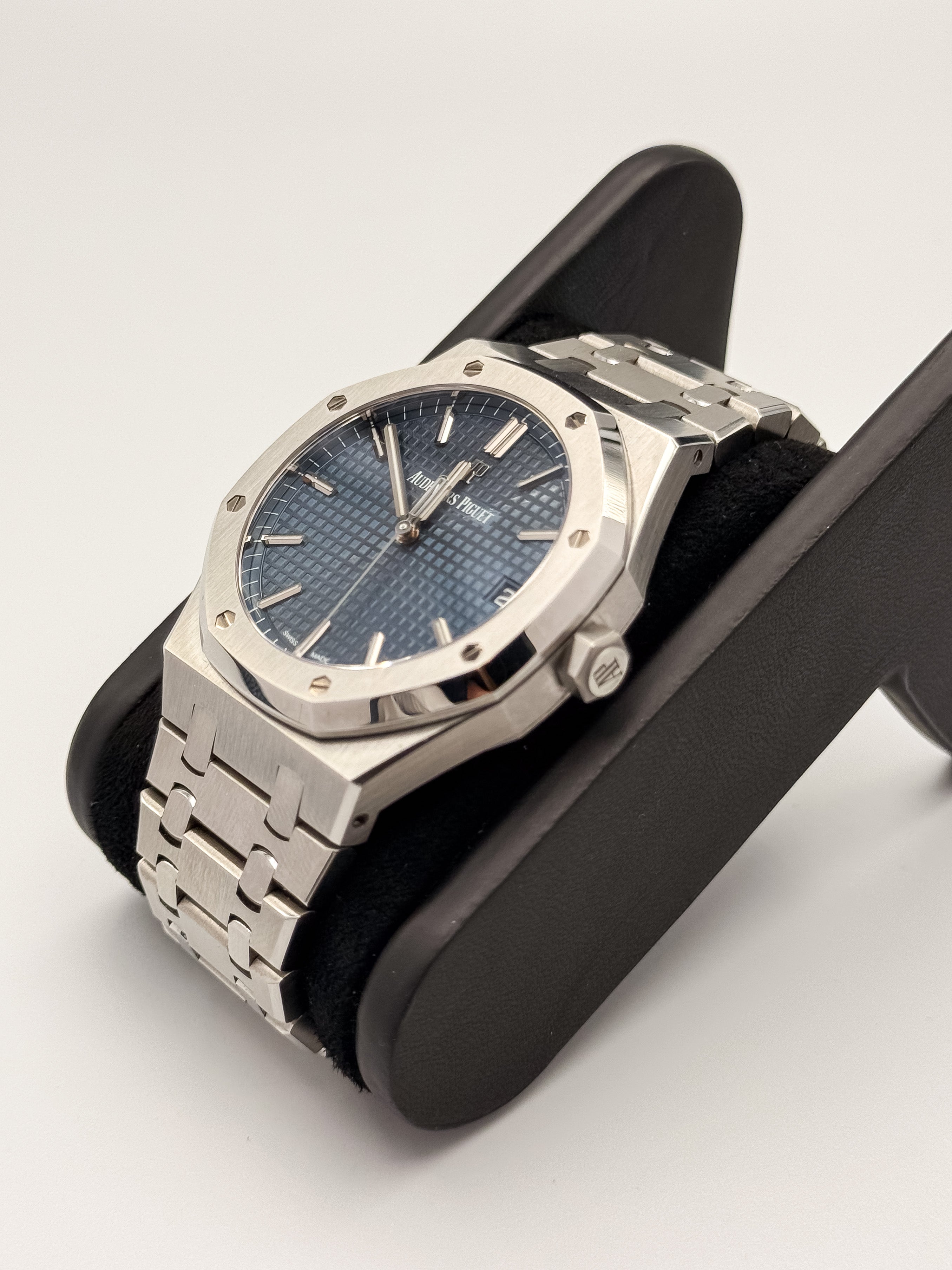 Audemars Piguet Royal-Oak 41mm - 15500ST — foto 8