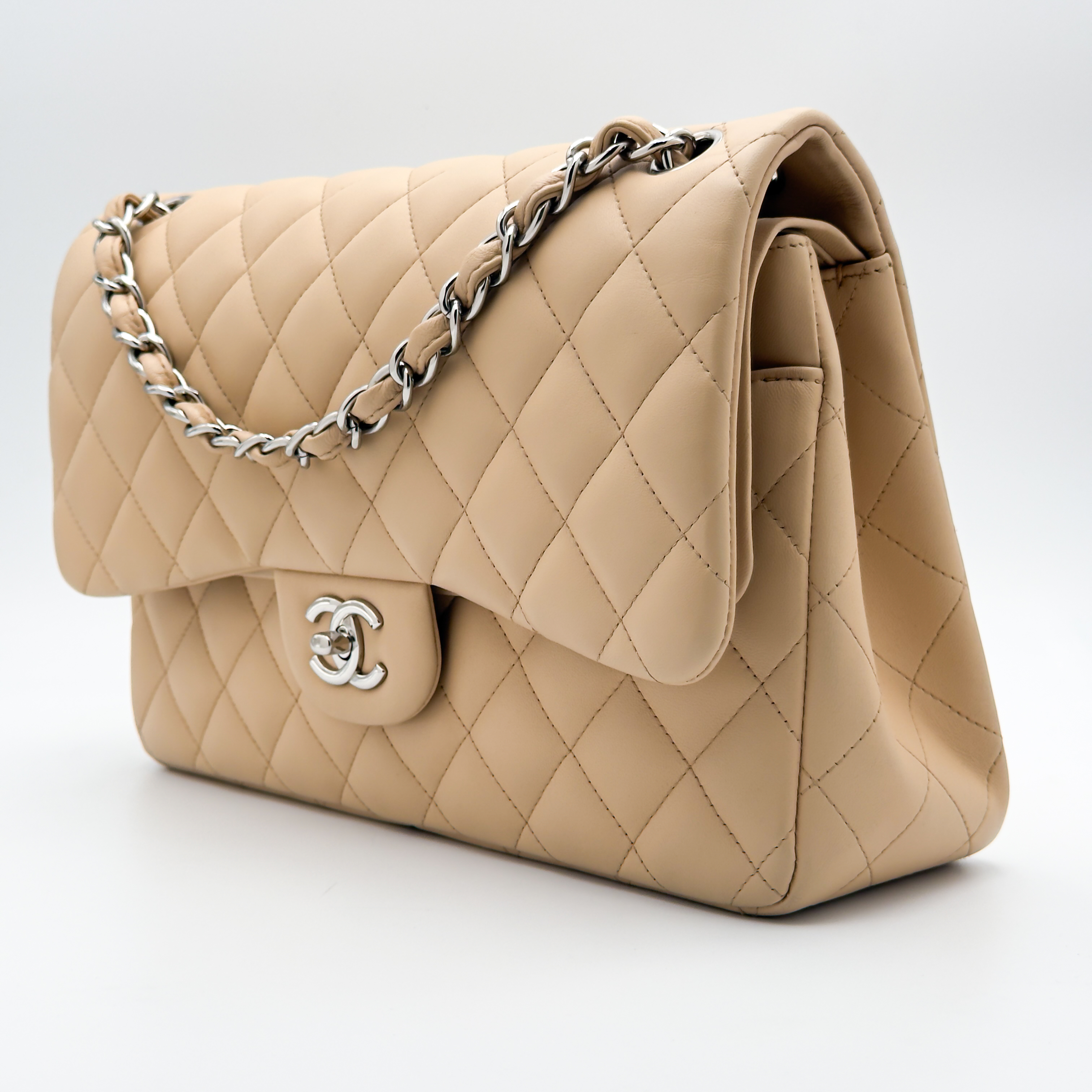 Chanel Jumbo 30 - Beige/Lambskin - HW Silver — foto 3