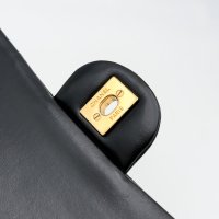 Classic 11.12 25 - Nera/Lambskin - HW Oro — foto 5