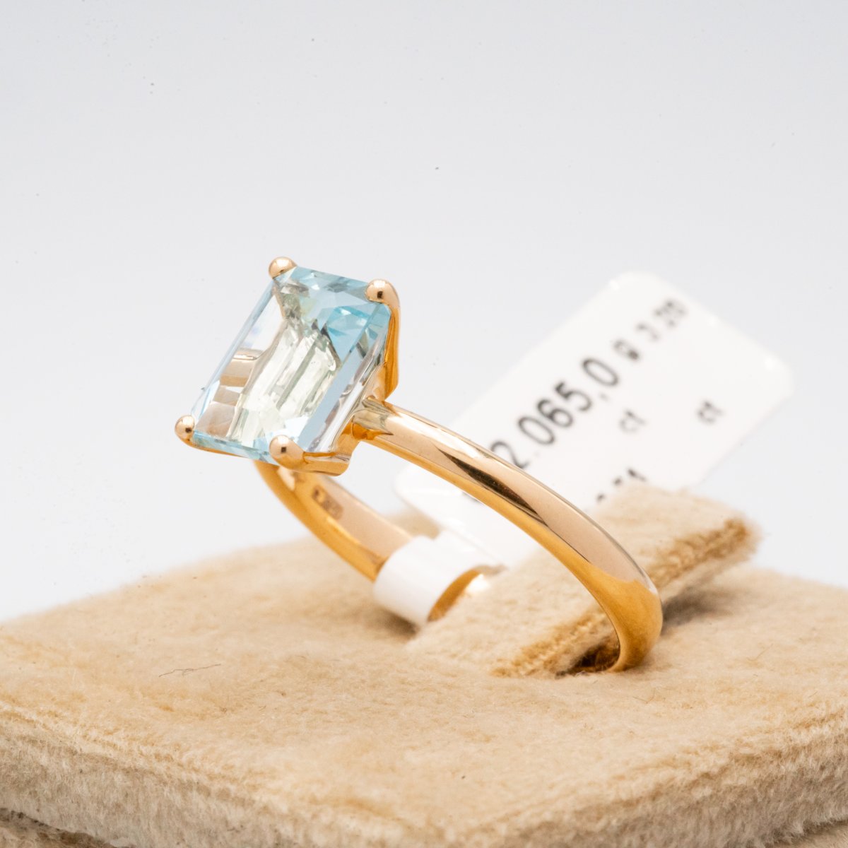 Anello Acqua Marina 2.54 CT